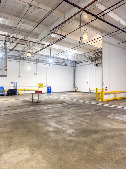 2648 W Ramsey St, Banning, CA for lease - Building Photo - Image 3 of 5