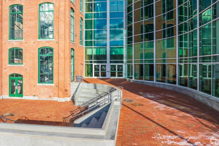 46 Stafford St, Lawrence, MA à louer - Photo du bâtiment - Image 3 de 25