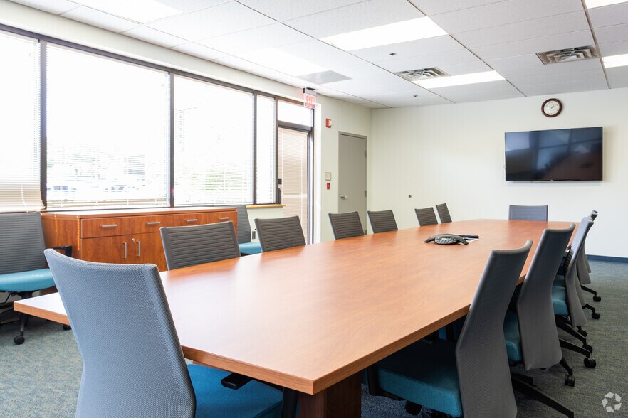 14502 Greenview Dr, Laurel, MD à louer - Photo intérieure - Image 3 de 24