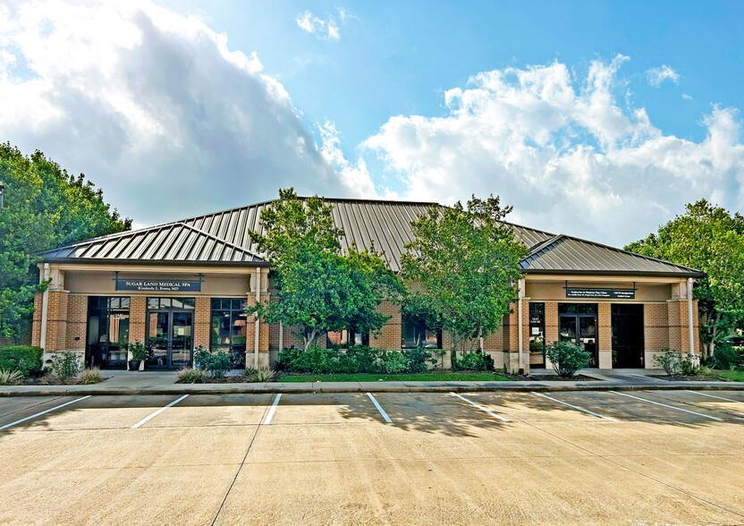 1441 Highway 6, Sugar Land, TX à vendre - Photo du bâtiment - Image 2 de 2