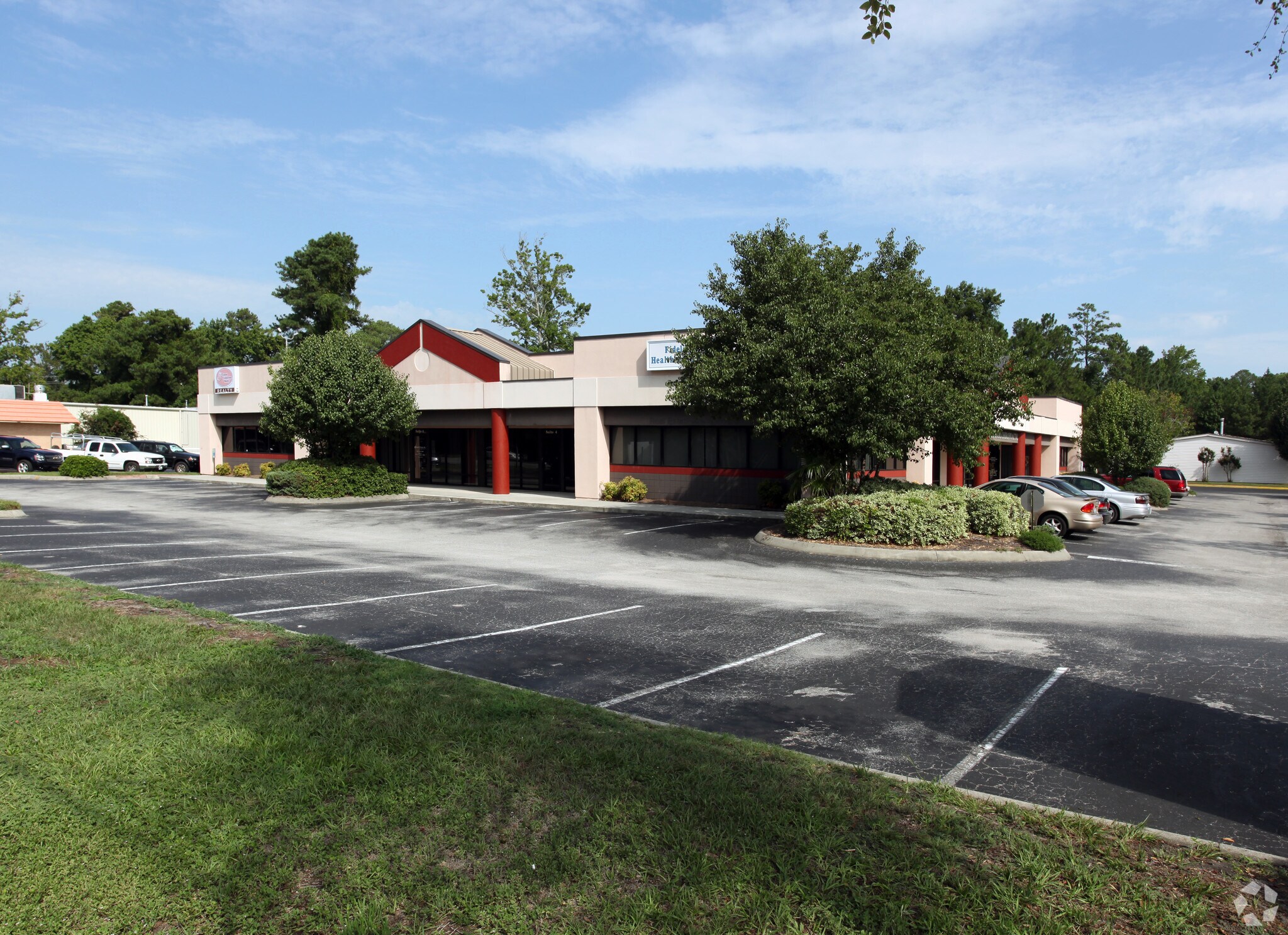 3825 Market St, Wilmington, NC for lease Primary Photo- Image 1 of 17