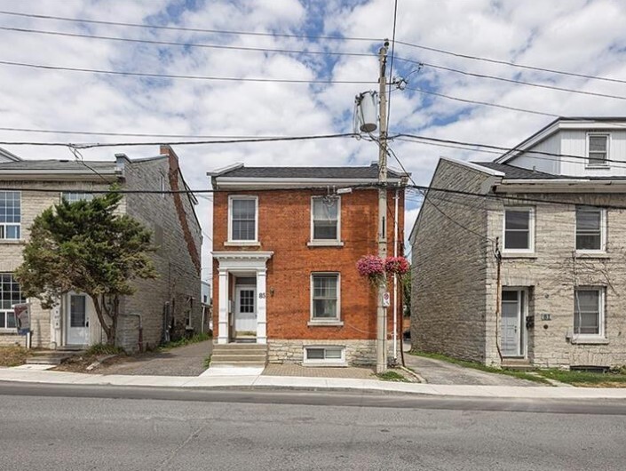 85 Queen St, Kingston, ON for sale - Building Photo - Image 1 of 12