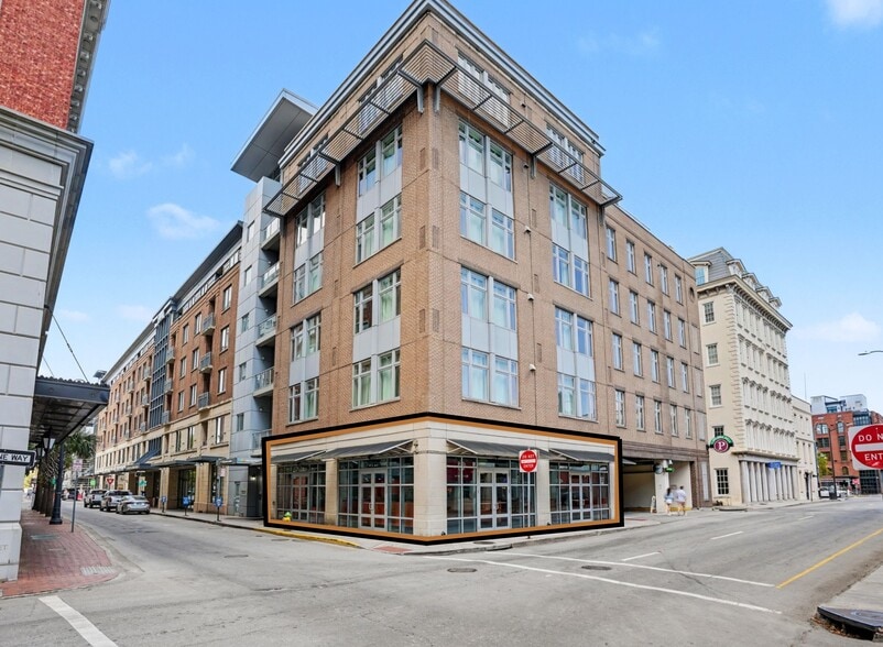 110 W Bryan St, Savannah, GA for lease - Building Photo - Image 1 of 21