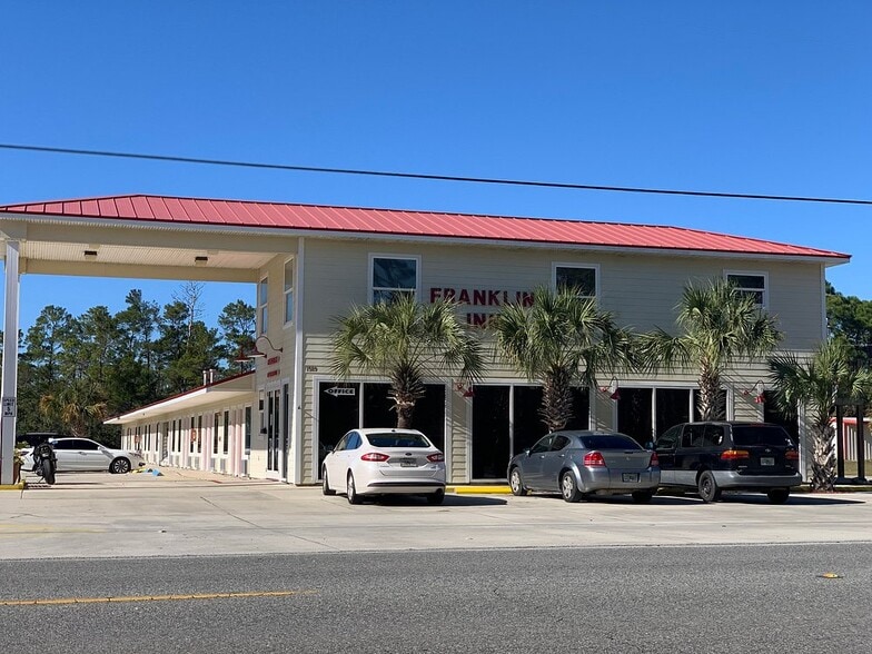 1589 Highway 98 W, Carrabelle, FL for sale - Building Photo - Image 2 of 6