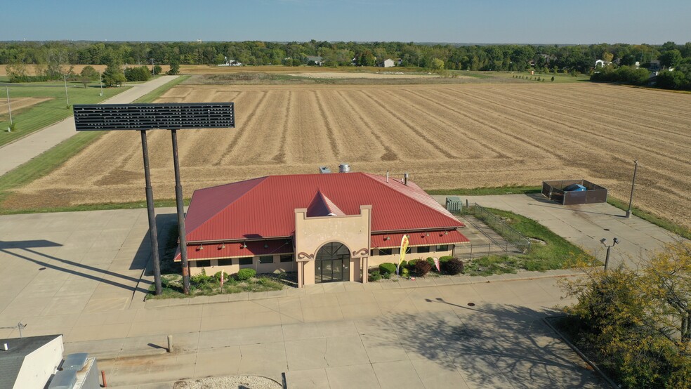 210 N Lewis Ave, Oglesby, IL for sale - Aerial - Image 1 of 29