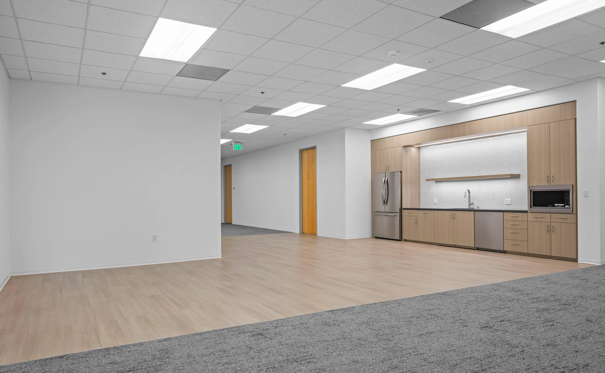 680 N McCarthy Blvd, Milpitas, CA à louer Photo intérieure- Image 1 de 9