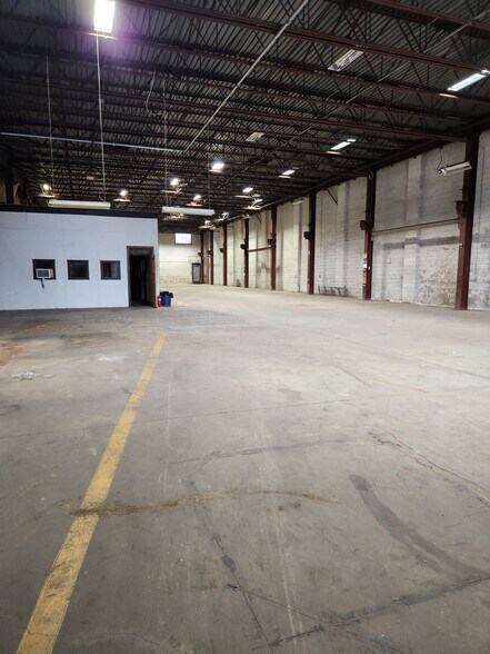 Washington Ave portefeuille de 2 propriétés à vendre sur LoopNet.ca - Photo du bâtiment - Image 3 de 76