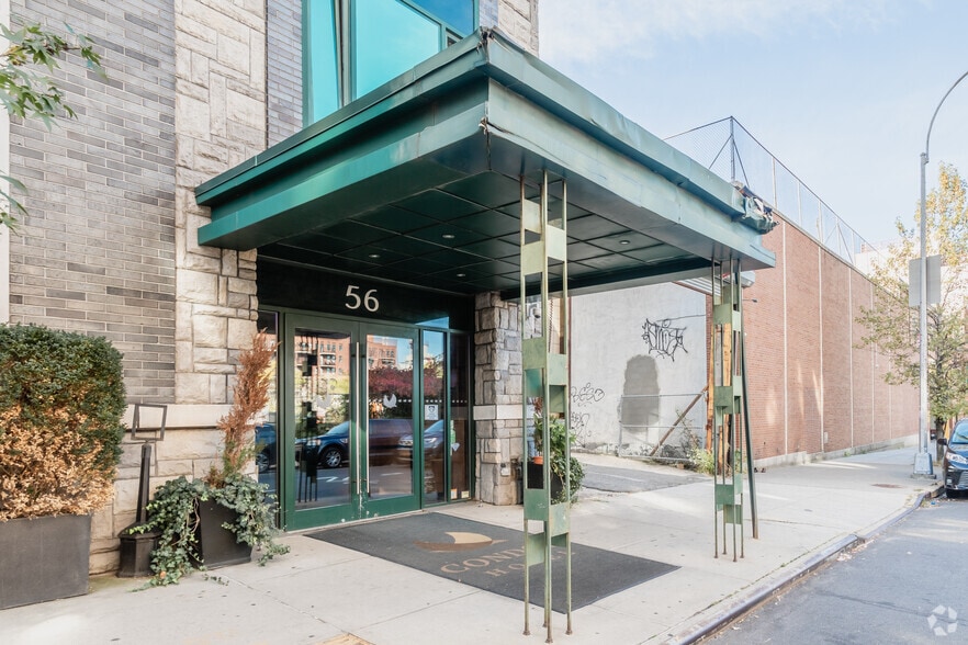 56 Franklin Ave, Brooklyn, NY à louer - Photo du bâtiment - Image 2 de 2