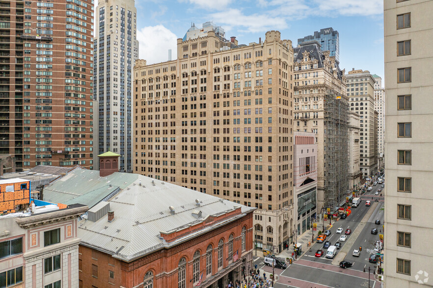 230 S Broad St, Philadelphia, PA for lease - Primary Photo - Image 1 of 5