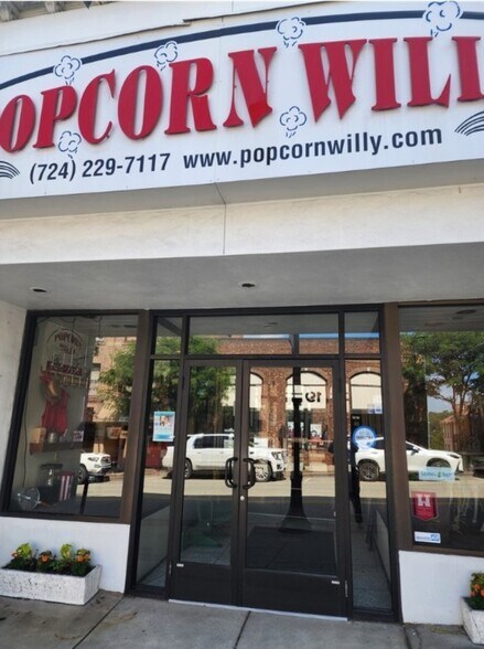 20 N Main St, Washington, PA à vendre - Photo principale - Image 1 de 2