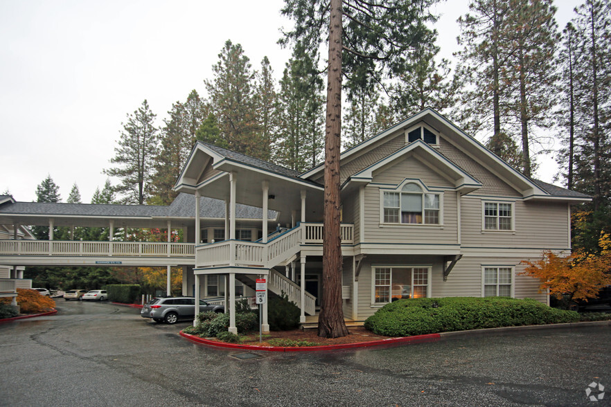 200 Providence Mine Rd, Nevada City, CA à vendre - Photo principale - Image 1 de 1