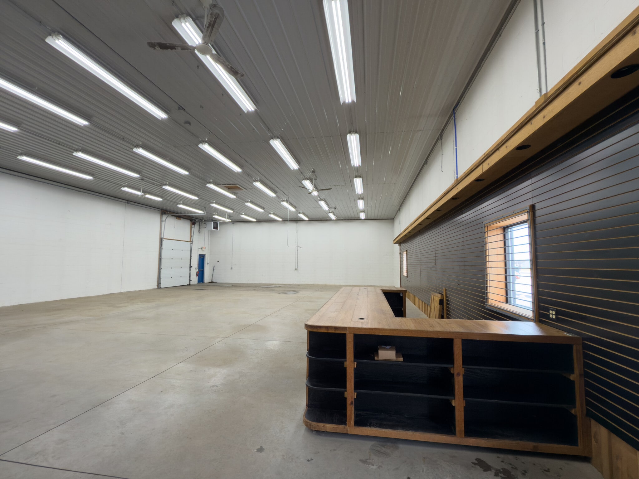 406 Rt-104, Ontario, NY for lease Interior Photo- Image 1 of 10