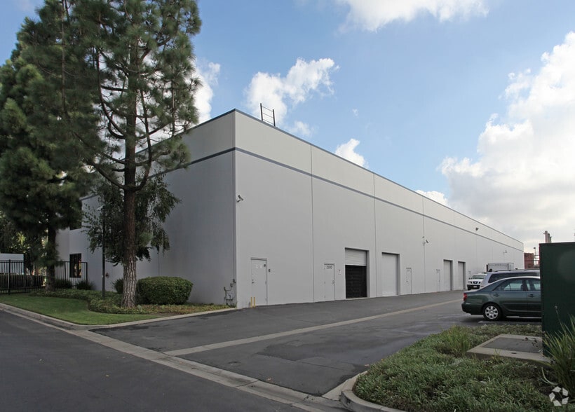 2300-2370 E Artesia Blvd, Long Beach, CA for lease - Building Photo - Image 2 of 12
