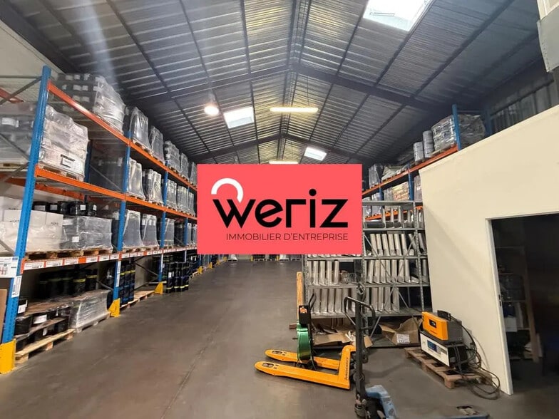 Office in Marseille for lease - Interior Photo - Image 2 of 4