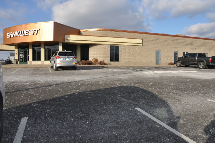 311 10th Ave S, Buffalo, MN for lease - Building Photo - Image 1 of 1