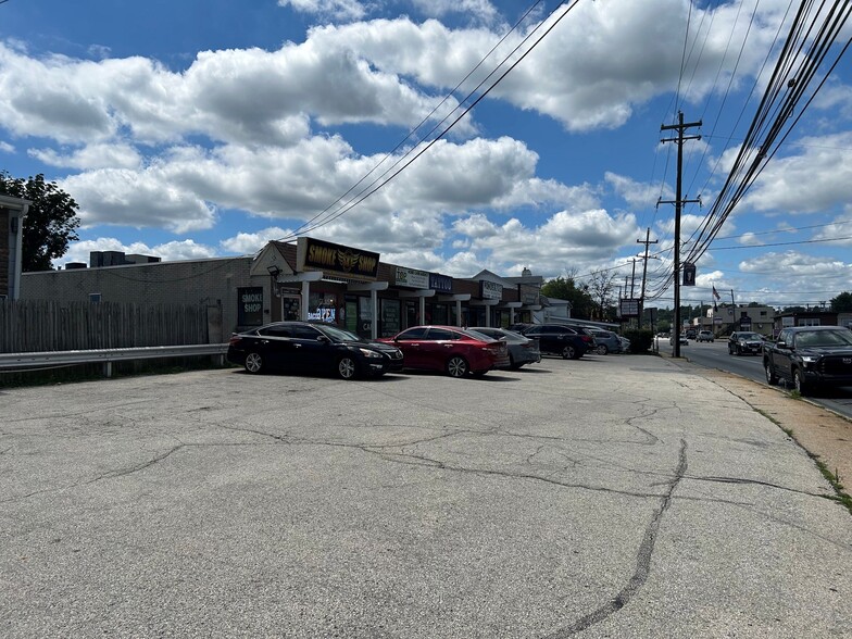 4100 Edgmont Ave, Brookhaven, PA for lease - Building Photo - Image 2 of 3
