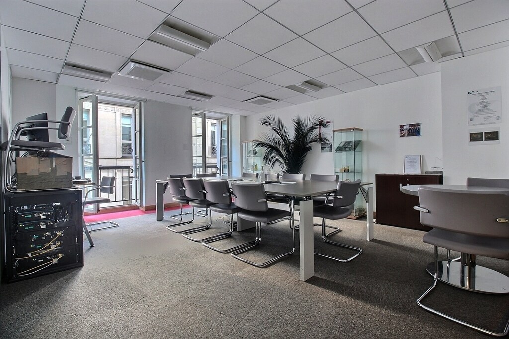 62 Rue De La Chaussee D'Antin, Paris for lease Interior Photo- Image 1 of 11