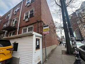 14201 37th Ave, Flushing, NY à louer Photo intérieure- Image 1 de 7