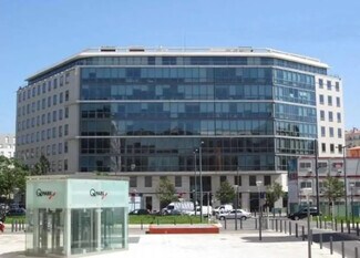Plus de détails pour 2-4 Place Laurent D'Arvieux, Marseille - Bureau à louer