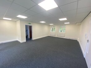 3-4 Hilliards Ct, Chester for lease Interior Photo- Image 1 of 6