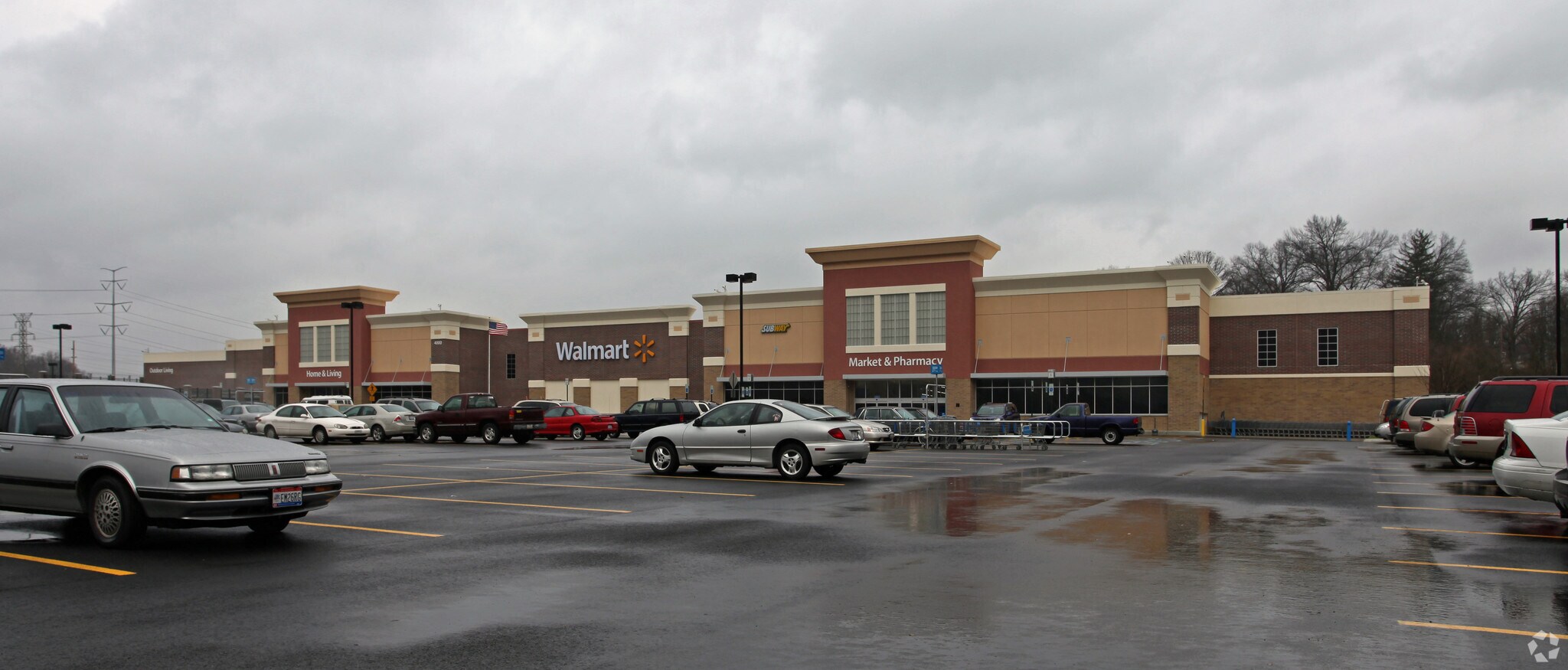 3972-4000 Red Bank Rd, Cincinnati, OH for lease Primary Photo- Image 1 of 8