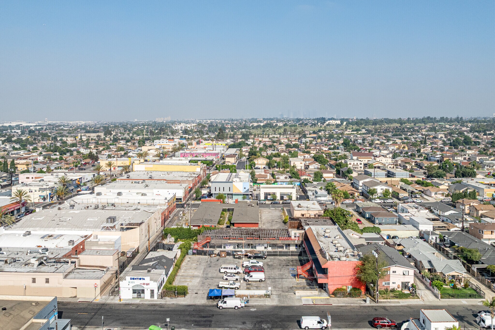 753-759 S Fetterly Ave, Los Angeles, CA à vendre Photo du bâtiment- Image 1 de 14