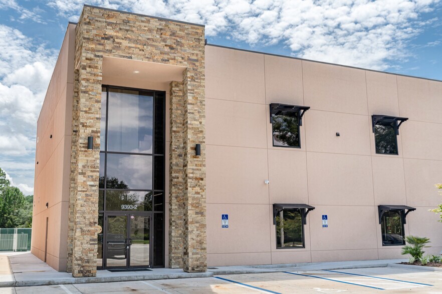 9393 Mill Springs, Jacksonville, FL à louer - Photo principale - Image 2 de 2