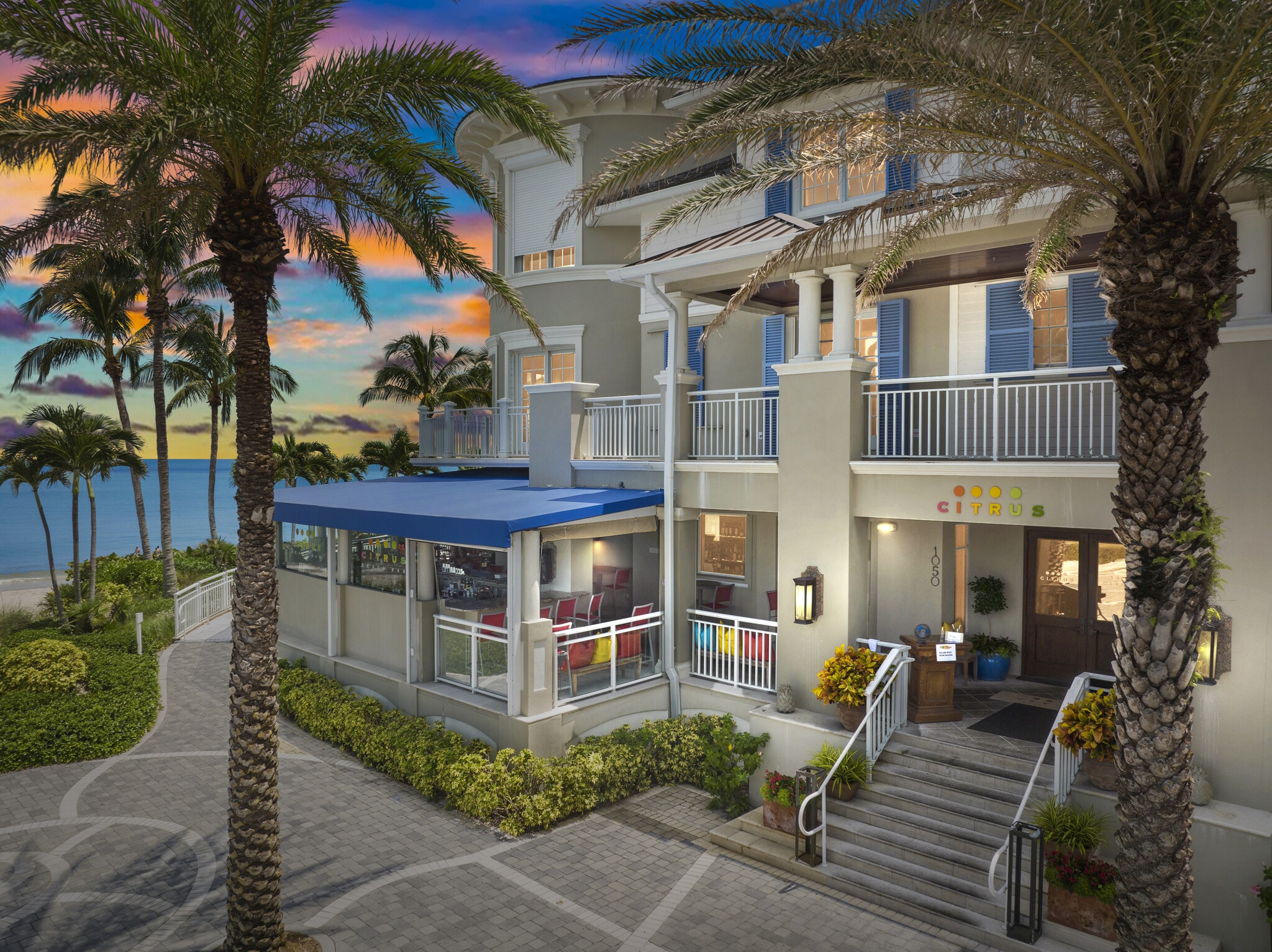 1050 Easter Lily Ln, Vero Beach, FL for sale Primary Photo- Image 1 of 17