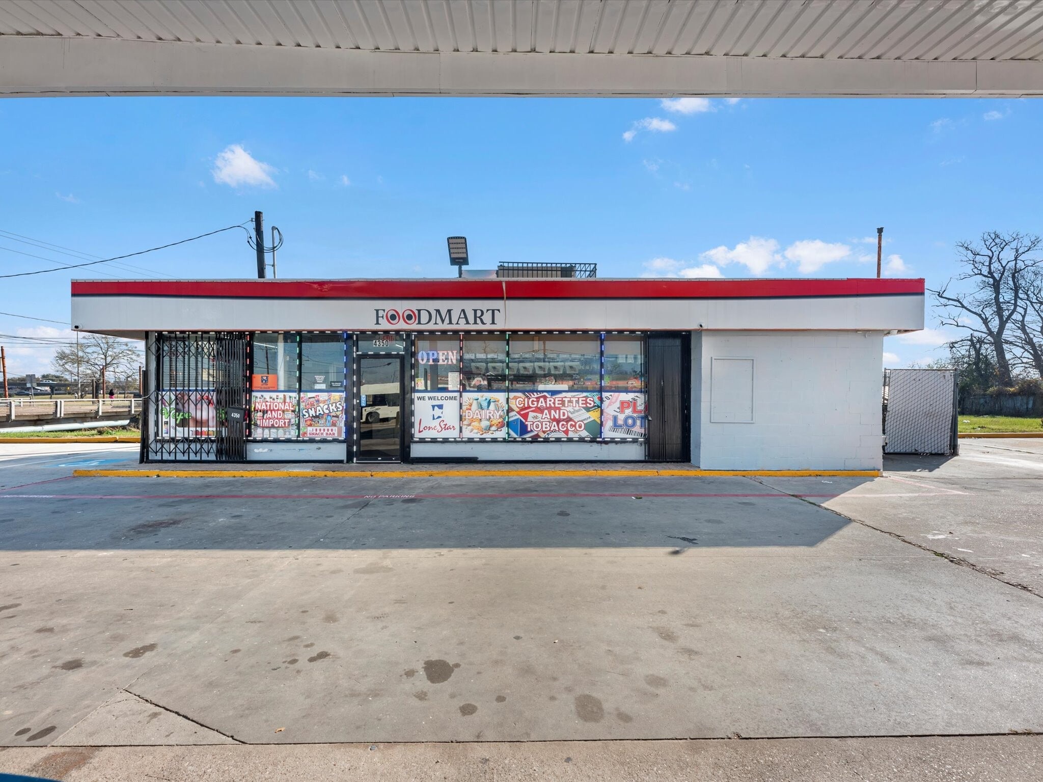 4350 Airline Dr, Houston, TX for lease Primary Photo- Image 1 of 10