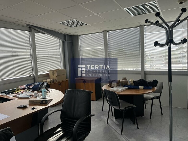 Office in Montpellier for lease - Interior Photo - Image 3 of 8