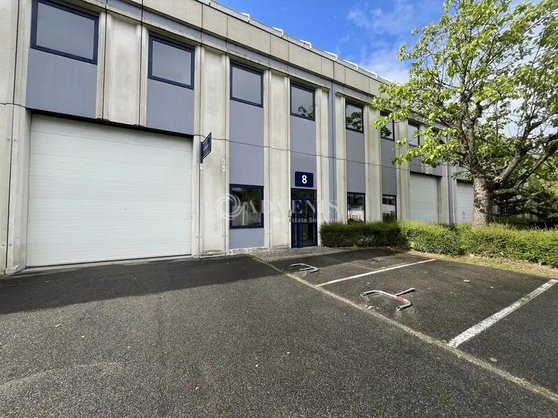 Flex in Aulnay-sous-Bois for lease Building Photo- Image 1 of 11