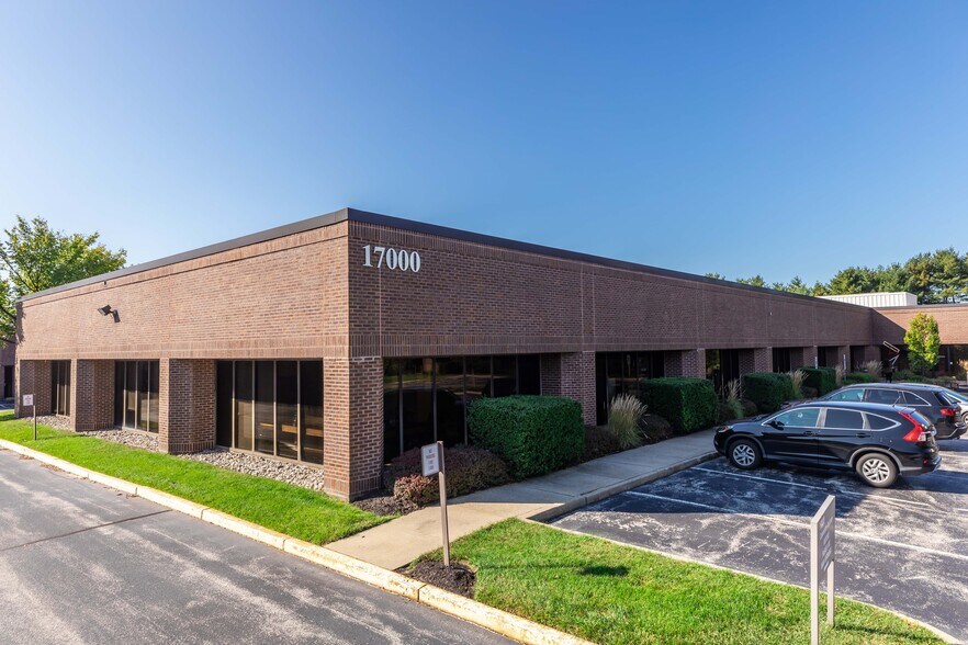 11000 Commerce Pky, Mount Laurel, NJ à louer - Photo du bâtiment - Image 1 de 7