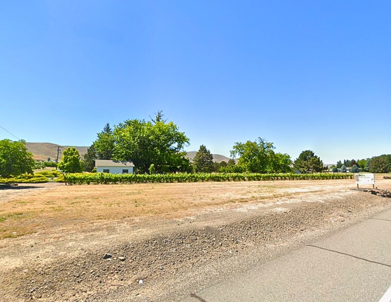 2455 Wine Country Rd, Prosser, WA à vendre - Photo du bâtiment - Image 2 de 7