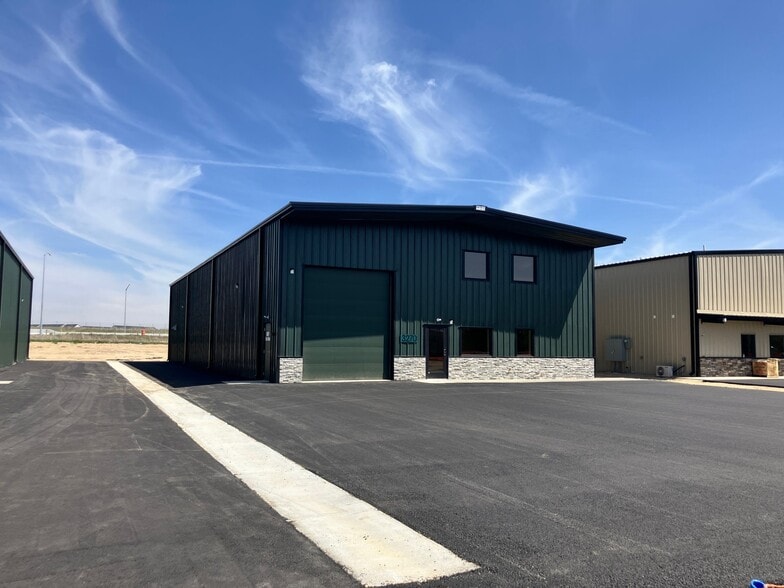3270 N Black Butte Ct, Nampa, ID for lease - Building Photo - Image 2 of 6