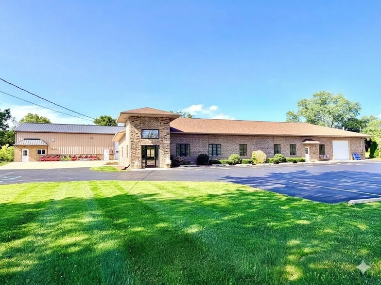 S66W19444 Tans Dr, Muskego, WI for sale - Building Photo - Image 1 of 7