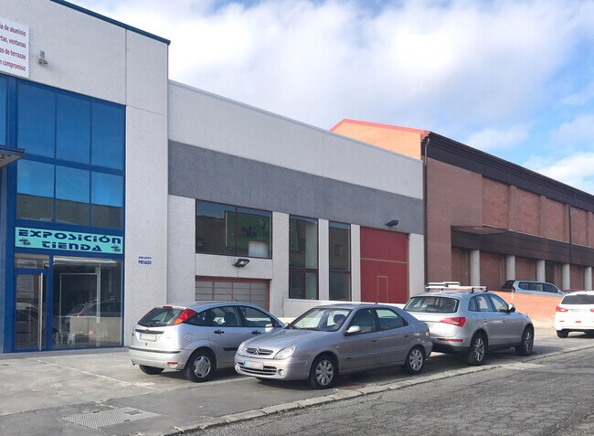 More details for Calle Río Tera, 33, Ávila - Industrial for Lease