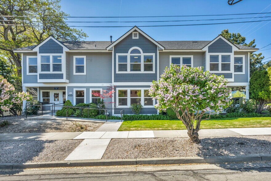 415 W Sophia St, Carson City, NV for sale - Building Photo - Image 1 of 17