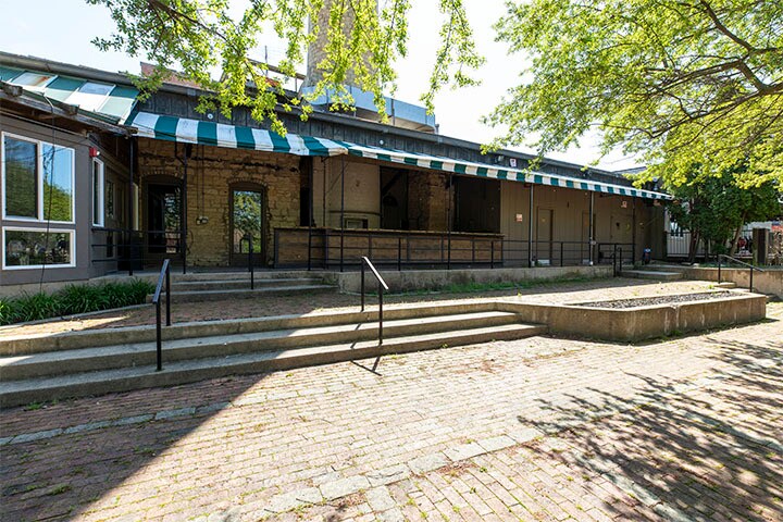 31 N River St, Batavia, IL à vendre - Photo du bâtiment - Image 2 de 21