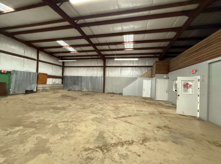 1860 Joy Lake Rd, Morrow, GA à louer - Photo du bâtiment - Image 3 de 7