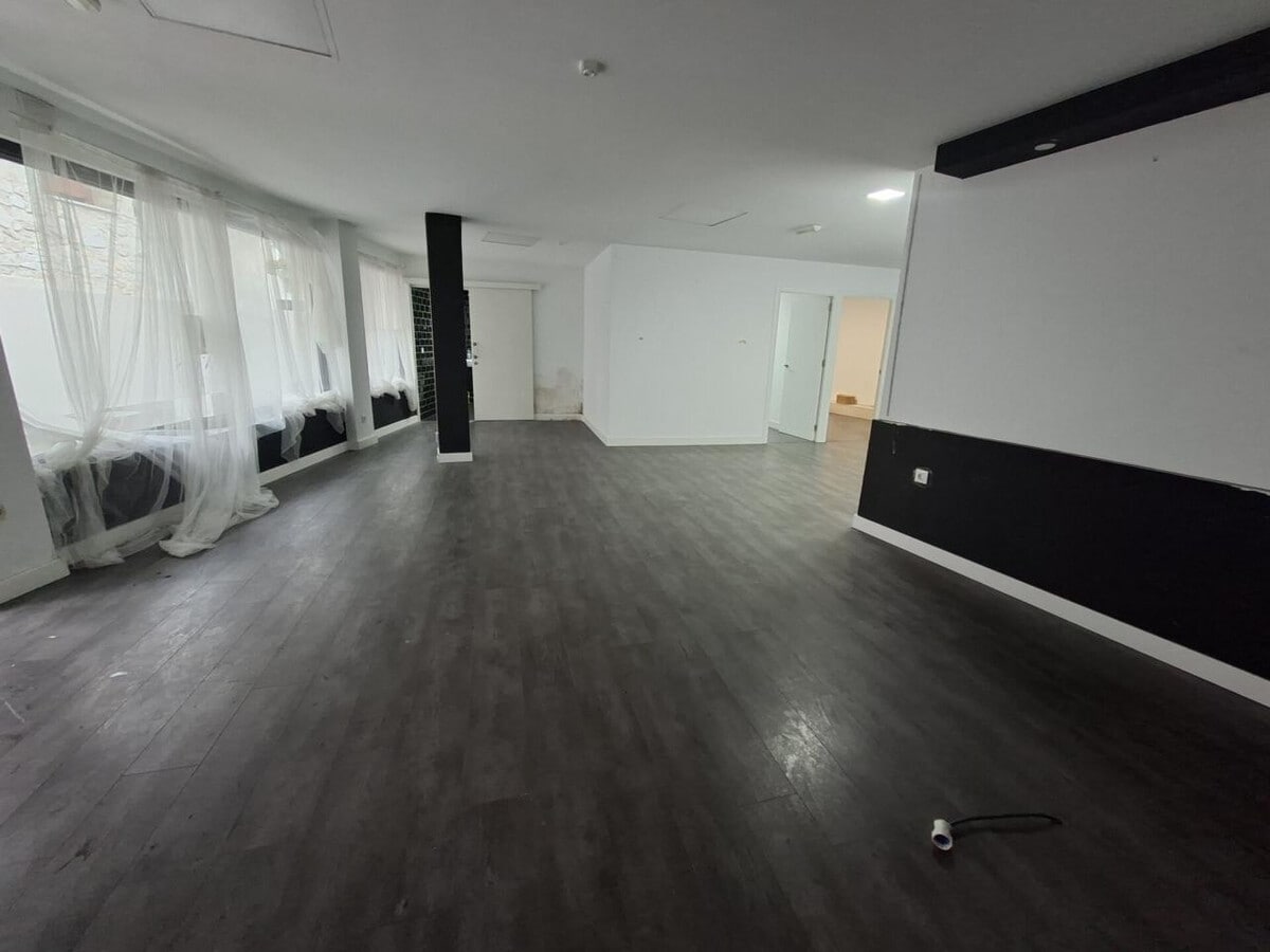 Moralzarzal, MAD 28411 - - - Interior Photo - Image 2 of 5