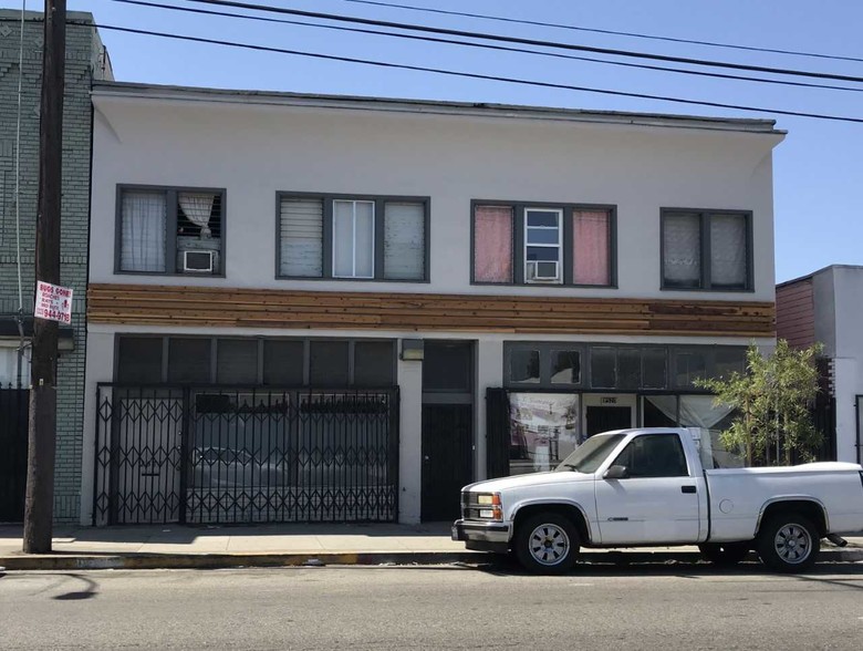 2518 W Jefferson Blvd, Los Angeles, CA for sale - Building Photo - Image 1 of 1