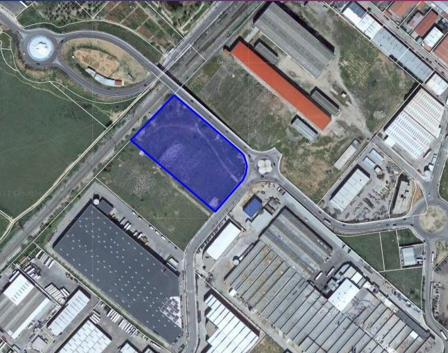 Land in Azuqueca de Henares, Guadalajara for sale Primary Photo- Image 1 of 2