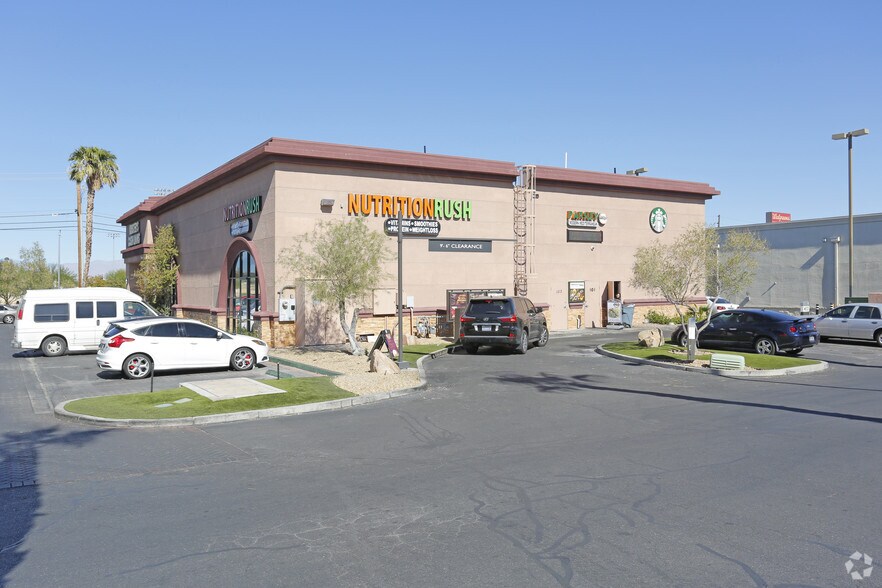 4985 W Tropicana Ave, Las Vegas, NV à vendre - Photo du bâtiment - Image 2 de 5