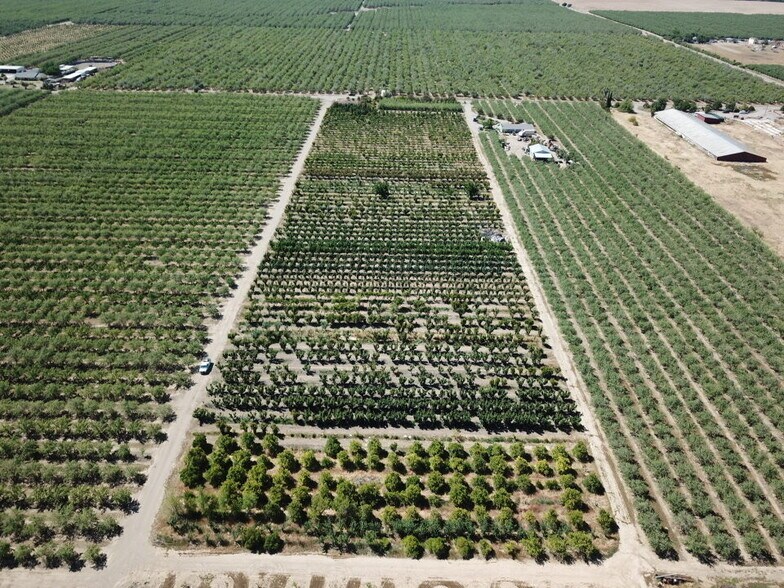 Wisconsin Ave, Arbuckle, CA à vendre - Photo du bâtiment - Image 2 de 2
