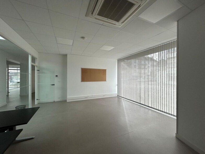 Bureau dans Saint Nazaire à louer - Photo intérieure - Image 1 de 11