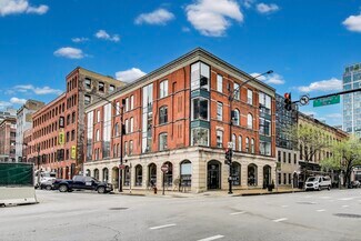 Plus de détails pour 730 N Wells St, Chicago, IL - Bureau à vendre