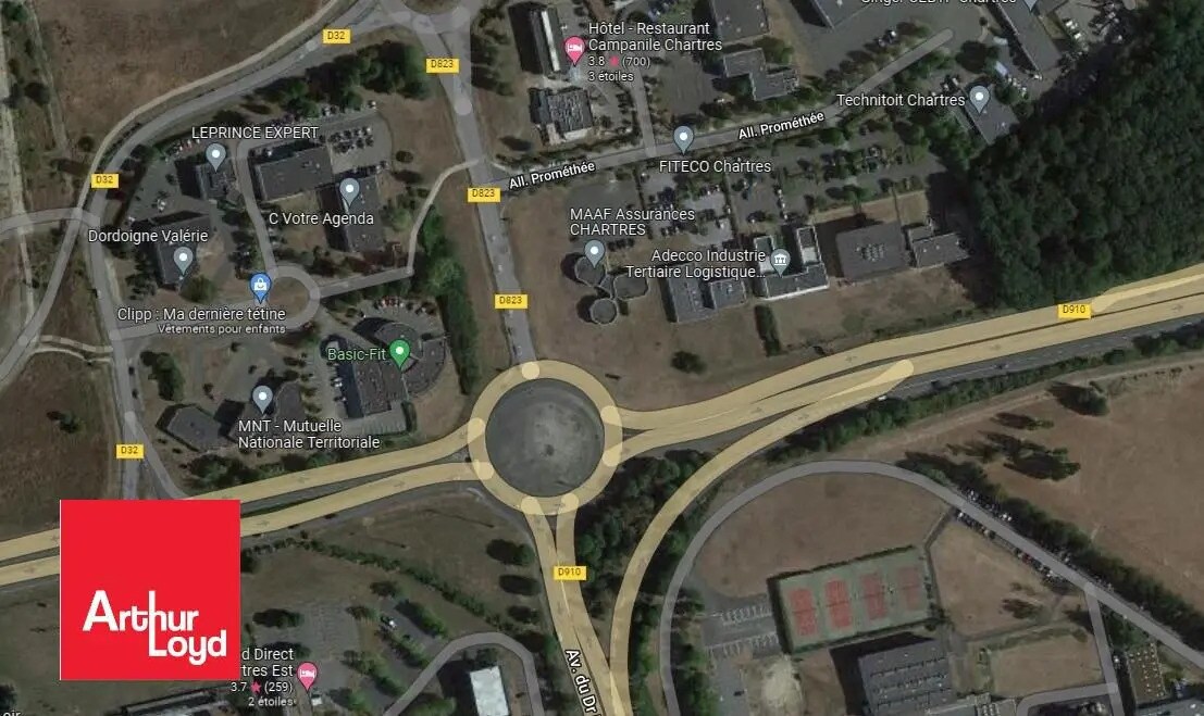 Bureau dans Chartres à louer Photo du bâtiment- Image 1 de 3