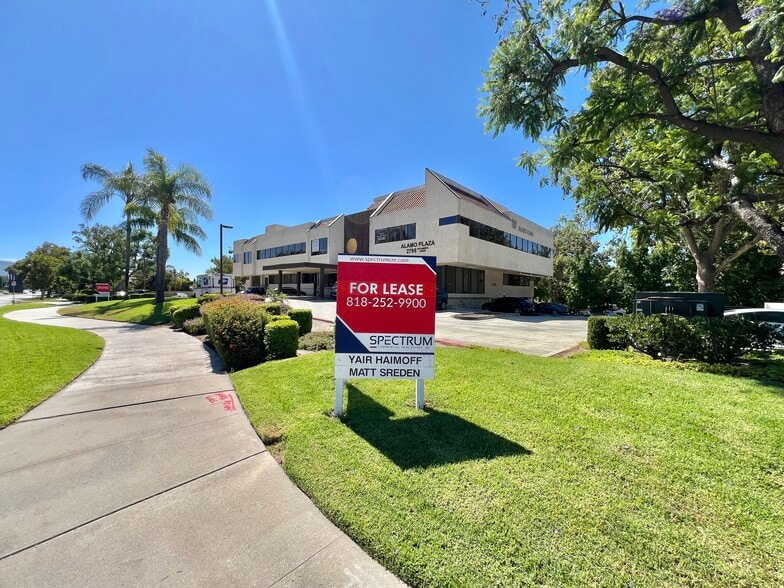2796 Sycamore Dr, Simi Valley, CA for lease - Building Photo - Image 2 of 2