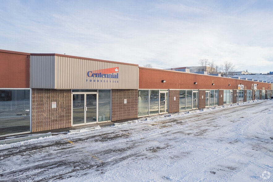 4412 Manilla Rd SE, Calgary, AB for sale - Primary Photo - Image 1 of 16