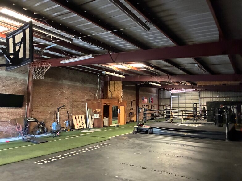 110 S Main St, Lodi, CA for sale - Building Photo - Image 2 of 9